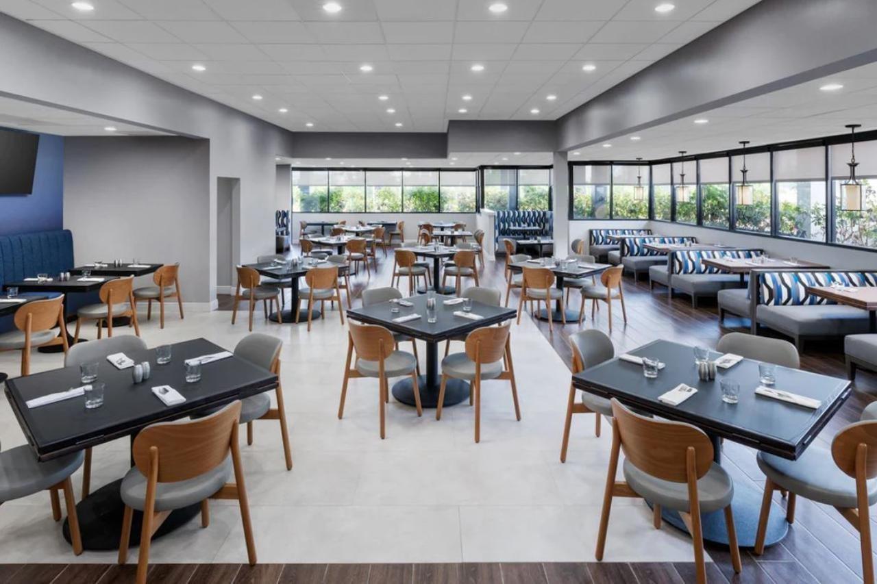 Courtyard By Marriott Orlando Lake Buena Vista At Vista Centre Екстер'єр фото