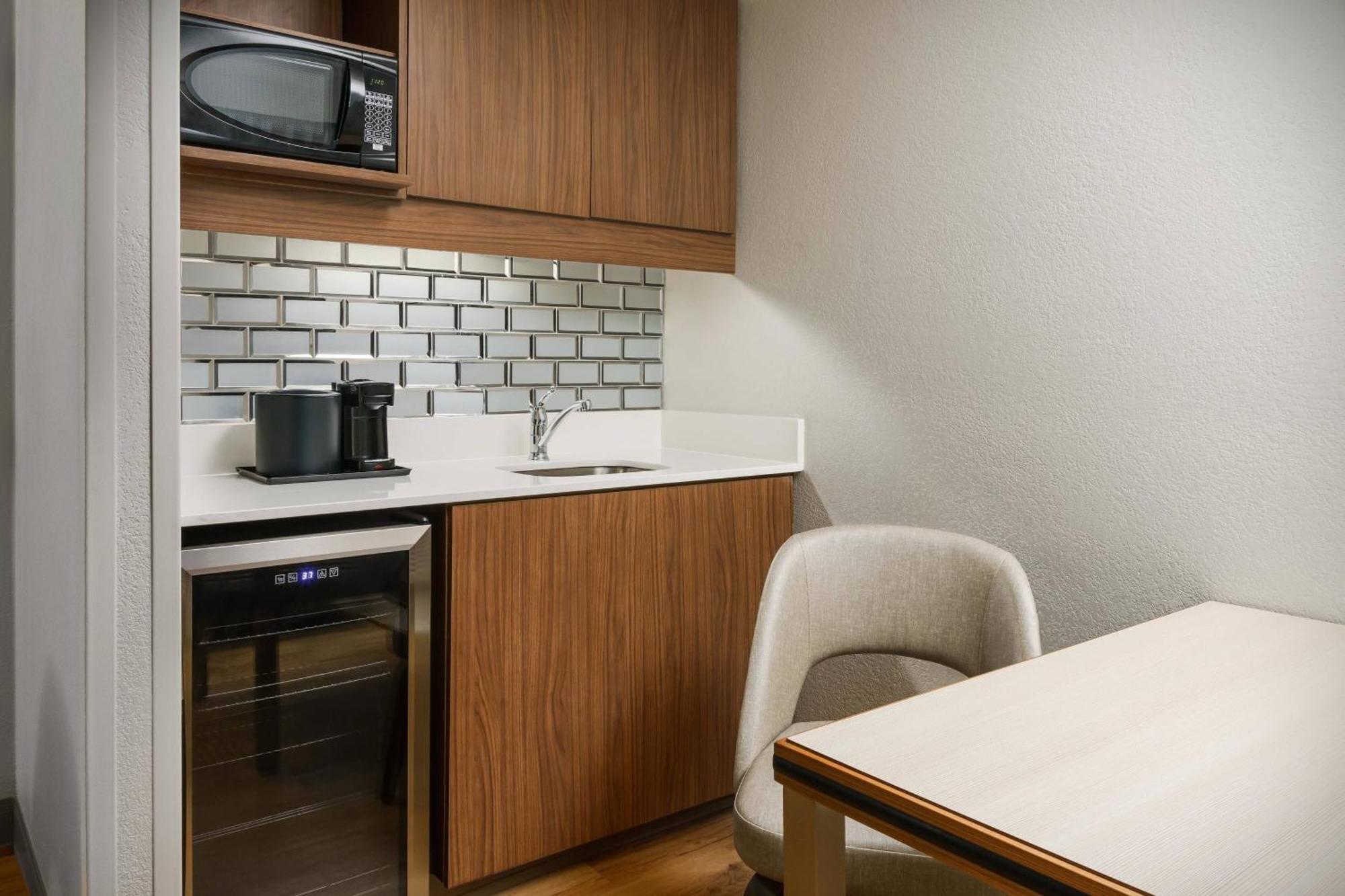 Courtyard By Marriott Orlando Lake Buena Vista At Vista Centre Екстер'єр фото