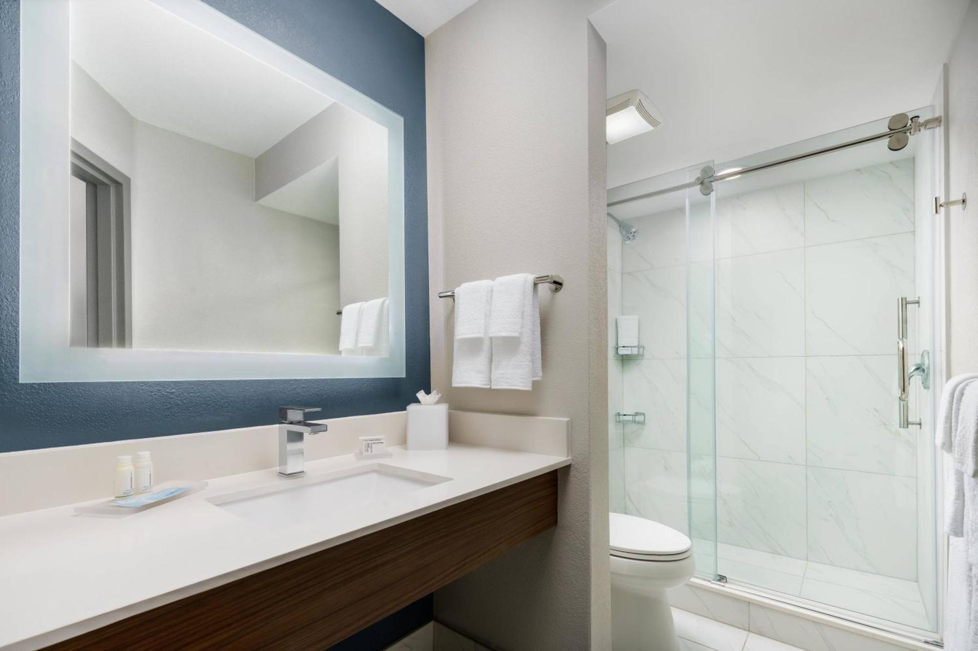 Courtyard By Marriott Orlando Lake Buena Vista At Vista Centre Екстер'єр фото